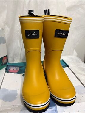 Joules Yellow Rain Boots size US 5 NWT